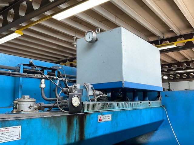 Ermaksan ap 3100-120 kantbank - afbeelding 9 van  23