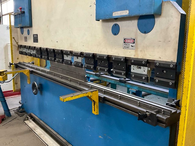Ermaksan ap 3100-120 kantbank - afbeelding 18 van  23