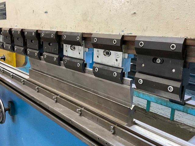 Ermaksan ap 3100-120 kantbank - afbeelding 20 van  23