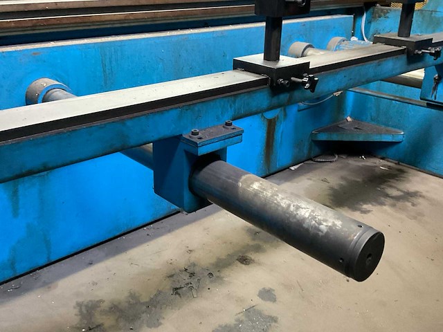 Ermaksan ap 3100-120 kantbank - afbeelding 6 van  23