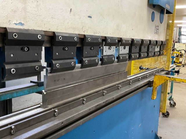 Ermaksan ap 3100-120 kantbank - afbeelding 21 van  23