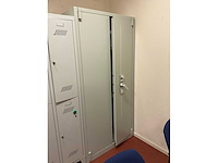 Eromes inhoud kantoor - afbeelding 11 van  17