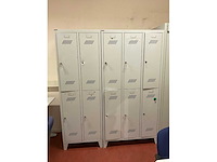 Eromes inhoud kantoor - afbeelding 13 van  17