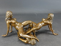 Erotisch bronzen driedelige sculptuur - afbeelding 3 van  5