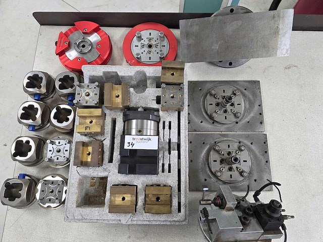 Erowa - various parts,tools & accessories - afbeelding 1 van  5