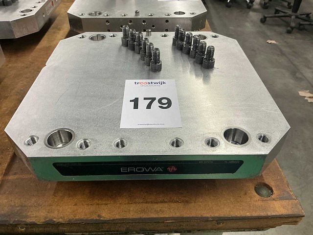 Erowa er-107472 opspansplaat voor cnc machine - afbeelding 1 van  3
