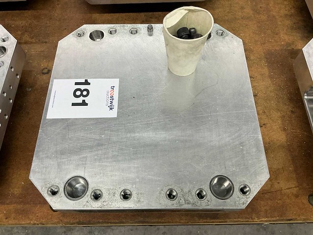 Erowa er-107472 opspansplaat voor cnc machine - afbeelding 2 van  3