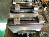Erowa pneumatische montagetafel / opspangereedschap (5x) - afbeelding 4 van  7