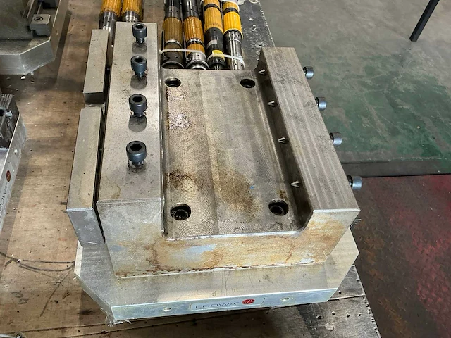 Erowa pneumatische montagetafel / opspangereedschap (5x) - afbeelding 5 van  7