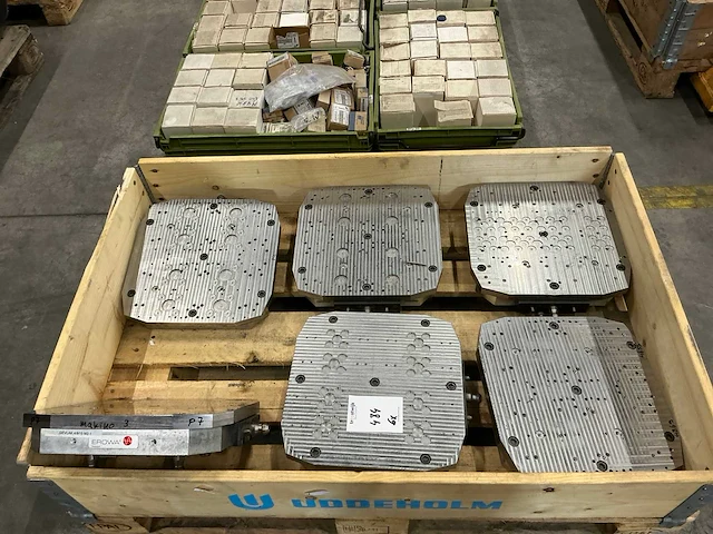 Erowa pneumatische montagetafel / opspangereedschap (5x) - afbeelding 2 van  9