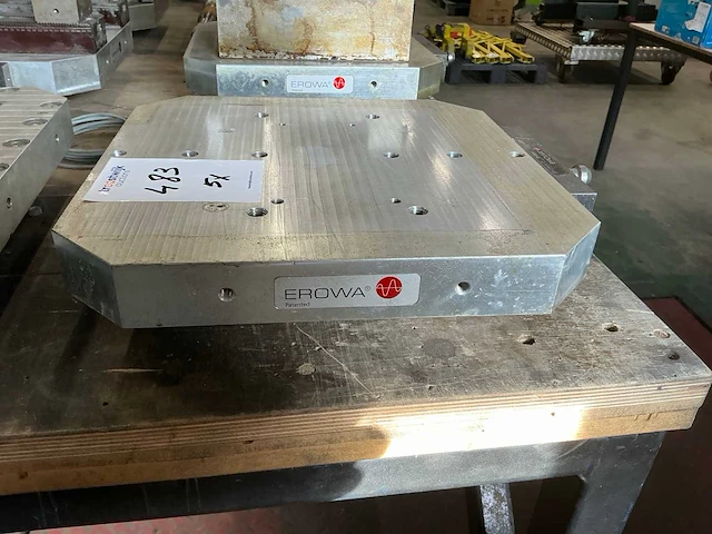 Erowa pneumatische montagetafel / opspangereedschap (5x) - afbeelding 3 van  7
