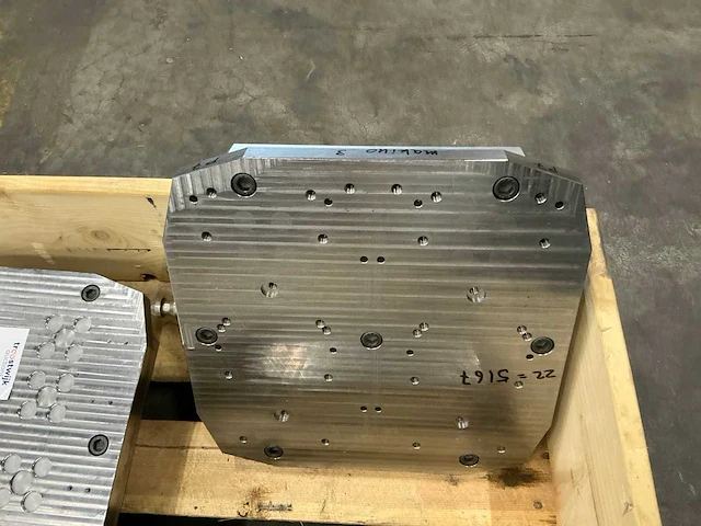 Erowa pneumatische montagetafel / opspangereedschap (5x) - afbeelding 9 van  9