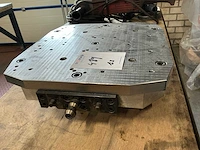 Erowa pneumatische montagetafel opspangereedschap - afbeelding 2 van  4