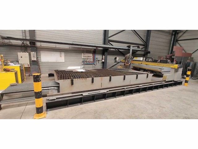 Esab - 2008 - supraflex sxe-p1, 6000x2500mm - plasma cutting machine - afbeelding 15 van  20