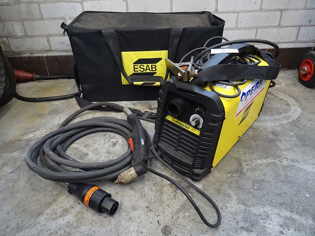 Esab - cutmaster 40 - plasmasnijmachine - afbeelding 1 van  4