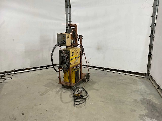 Esab - lhh400 universal / a10-mec 30 - lasapparaat - afbeelding 1 van  14