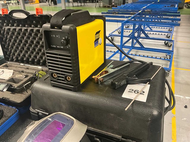 Esab buddy arc 145 elektrode lasapparaat - afbeelding 1 van  6