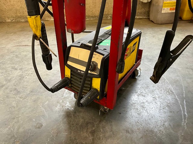 Esab caddy arc 151i tig-lasmachine - afbeelding 1 van  4