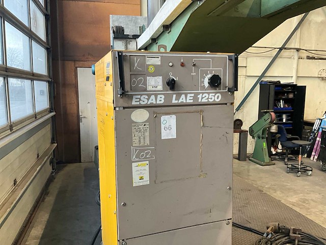 Esab lae 1250 onder poederdek laskolom - afbeelding 3 van  26