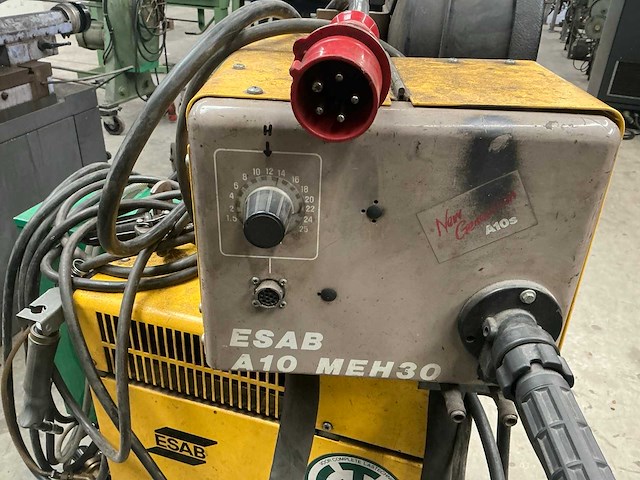 Esab lan315 mig lasapparaat - afbeelding 11 van  12