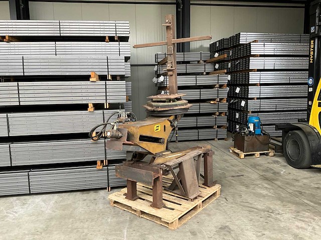 Esab lasmanipulator - afbeelding 1 van  12