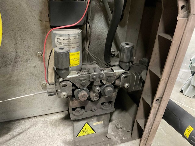 Esab lkb 320 4wd mig lasapparaat - afbeelding 4 van  4