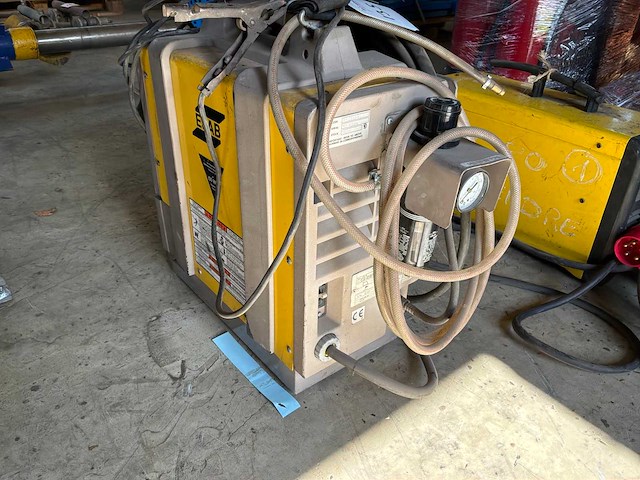 Esab lpg 50 plasmasnijmachine - afbeelding 1 van  3