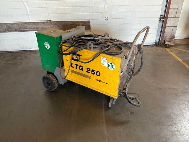 Esab ltg 250 lasapparaat - afbeelding 2 van  3