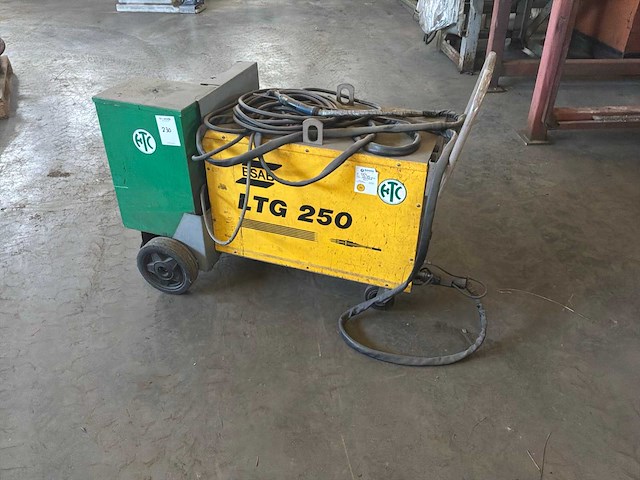 Esab ltg 250 lasmachine - afbeelding 1 van  5
