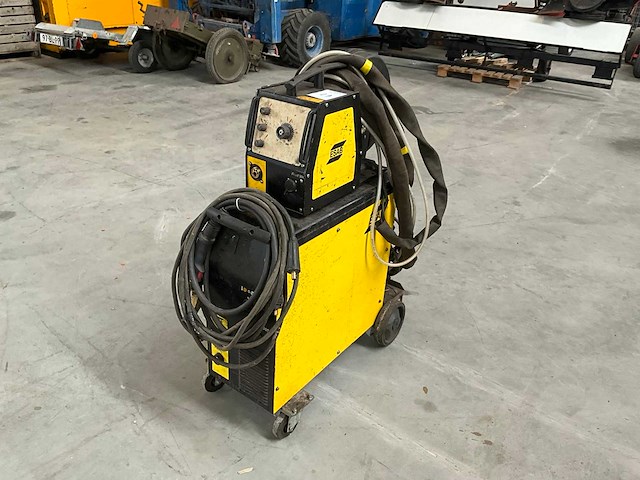 Esab mig l305 draad lasmachine - afbeelding 1 van  8