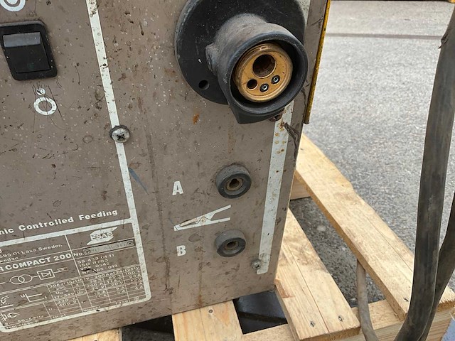 Esab power compacg 200 mig lasapparaat - afbeelding 8 van  10
