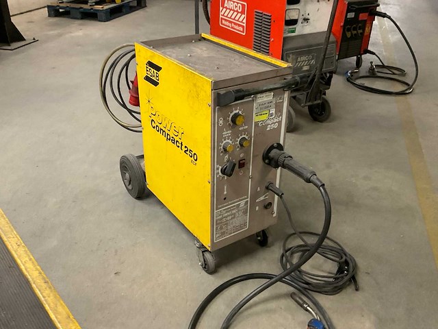 Esab power compact 250 lasmachine - afbeelding 3 van  6