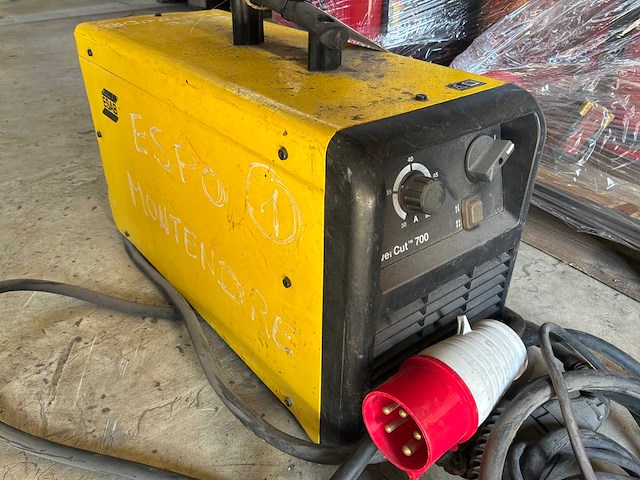 Esab powercut 700 plasmasnijmachine - afbeelding 1 van  2