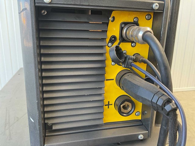 Esab tig 3000 i lasapparaat - afbeelding 7 van  9