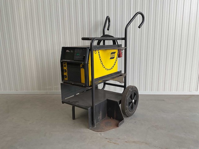 Esab tig 3000i ac/dc lasapparaat - afbeelding 1 van  7