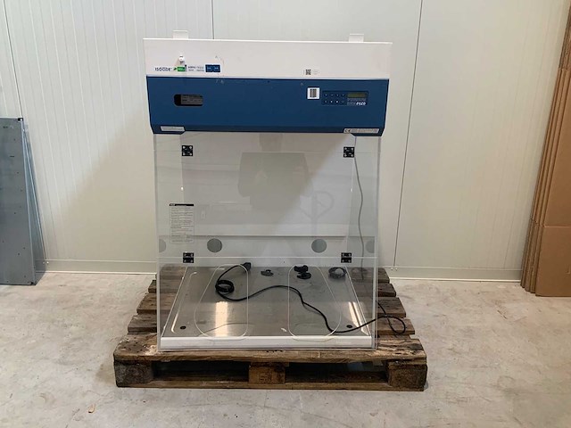 Esco cfa-6 - afzuigkast - zuurkast - standaardfilter - afbeelding 1 van  7