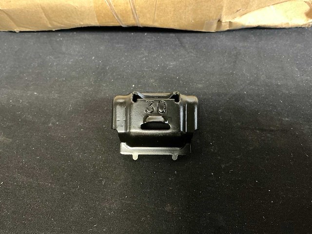 Esdec 3339970 eindklem 30mm zwart (400x) - afbeelding 3 van  4