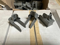 Esdec cf-evo mounting end cap grey (12x) - afbeelding 1 van  4