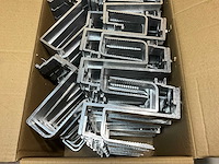 Esdec clickfit aluminium dakhaak breed 51-63mm (150x) - afbeelding 3 van  5