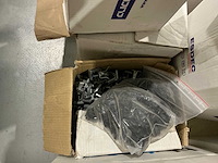 Esdec partij montagematerialen - afbeelding 10 van  22