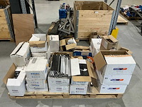 Esdec partij montagematerialen - afbeelding 12 van  22