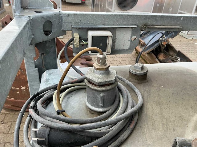Ese brandstof opslagtank - afbeelding 7 van  8