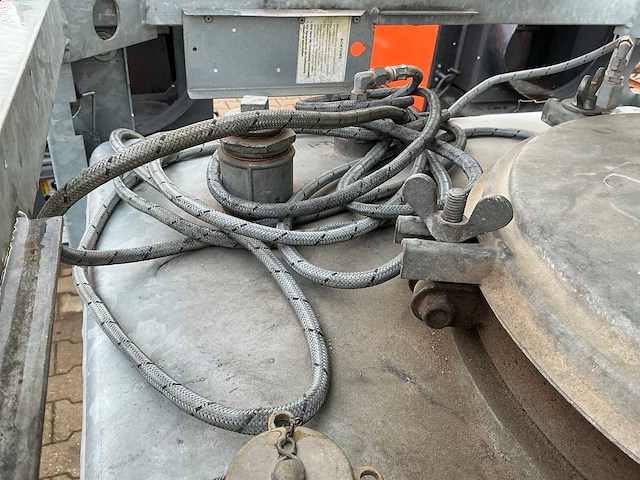 Ese brandstof opslagtank - afbeelding 8 van  9