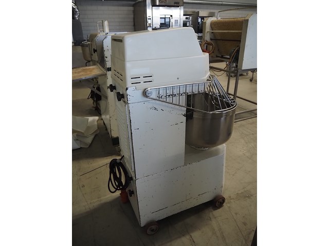 Esmach s.p.a. - afbeelding 4 van  10