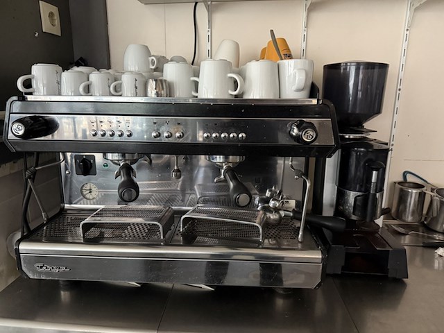 Espresso machine met koffiemolen, astoria, tanya r, grijs / chroom, 2017 - afbeelding 5 van  18