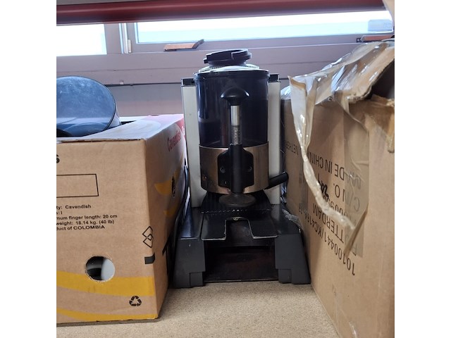 Espresso machine met koffiemolen, astoria, tanya r, grijs / chroom, 2017 - afbeelding 7 van  18