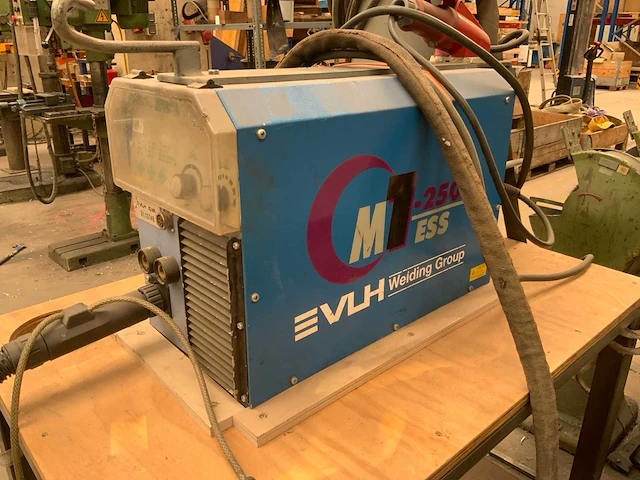 Ess m1-2500 mig lasapparaat - afbeelding 4 van  10