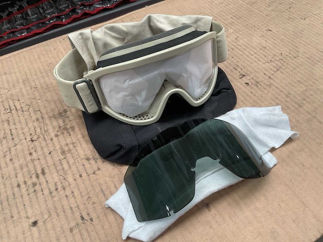 Ess military goggle (5x) - afbeelding 1 van  2