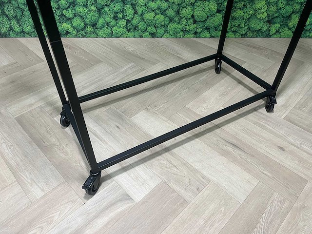 Essem - design kapstok met hangers - afbeelding 2 van  5