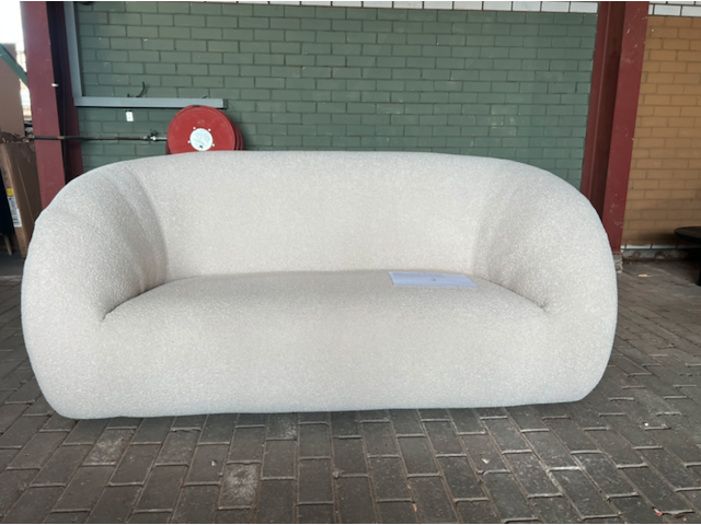 Essen 2,5-zitsbank bouclé beige, cosmopolitan design - afbeelding 1 van  4